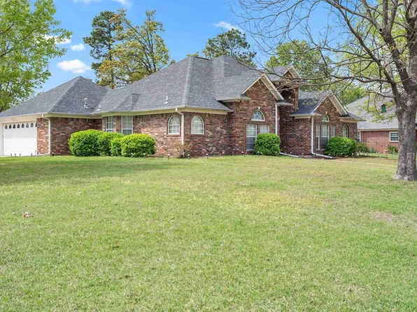 6101 Summerwood Ln, Texarkana, AR 71854