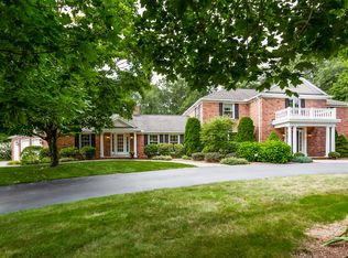 125 Northfield Rd, Longmeadow, MA 01106