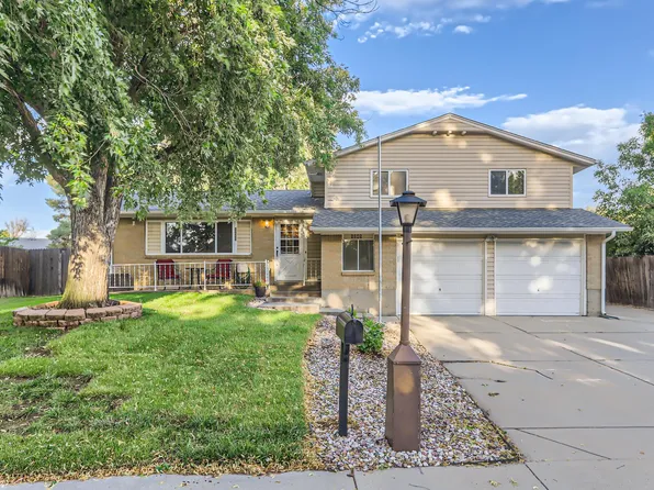 1245 Brookfield Dr, Longmont, CO 80501
