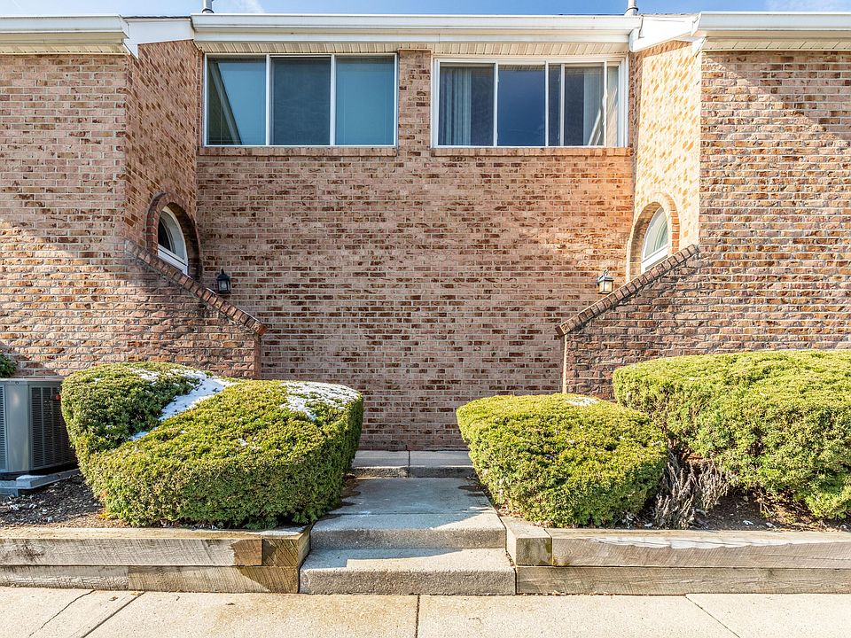 1st image of 149 Brandywine Dr APT D