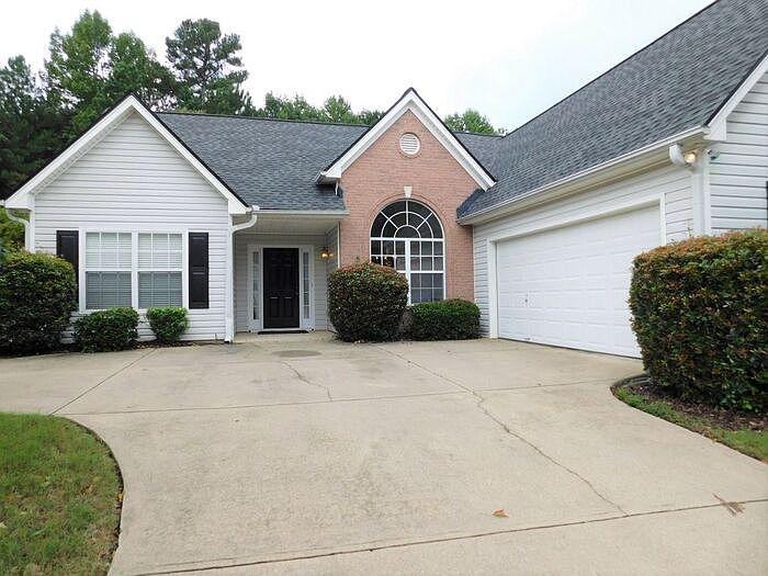 1st image of 1370 Brisbane Dr