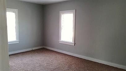1st image of 1041 Niagara Ave SE