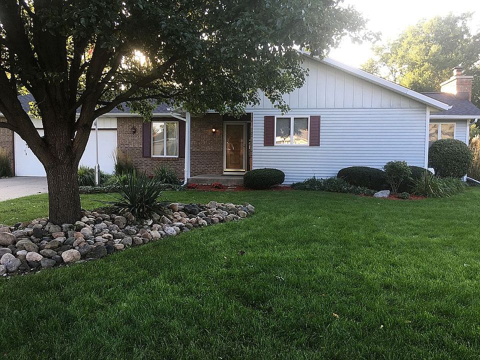 1st image of 3609 Frandor Pl
