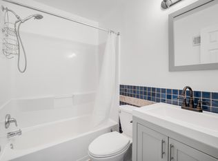 433 N Mount Vernon Cir, Bensalem, PA