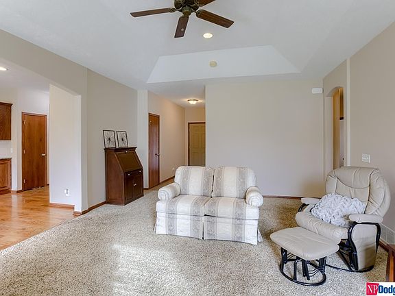 3rd image of 16313 Rosewood St