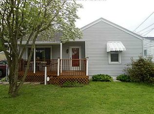 416 4th St N, Saint Albans, WV 25177