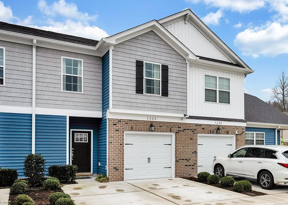 1st image of 1233 Parkley Dr