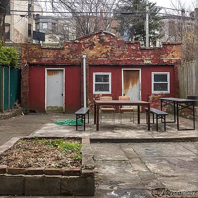 Rented by Washington Realty Corp. | media 11