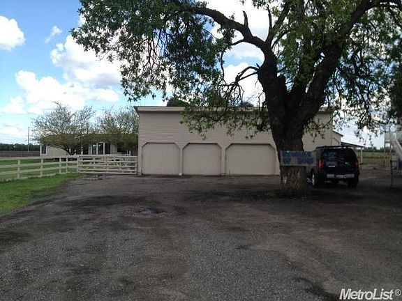 2nd image of 9326 S Airport Way