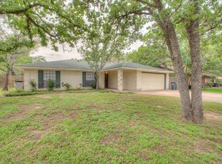 1303 Austin Ave, College Station, TX 77845