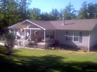 574 County Line Rd, Dandridge, TN 37725