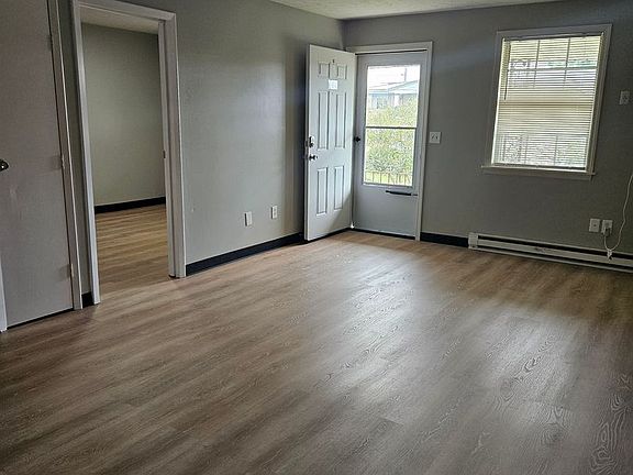 5th image of 18 Sunnyslope Dr #18D
