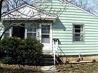 2nd image of 527 Stoddard Ave