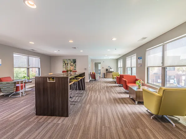 Pulaski Square, 521 College St, Columbia, SC 29201