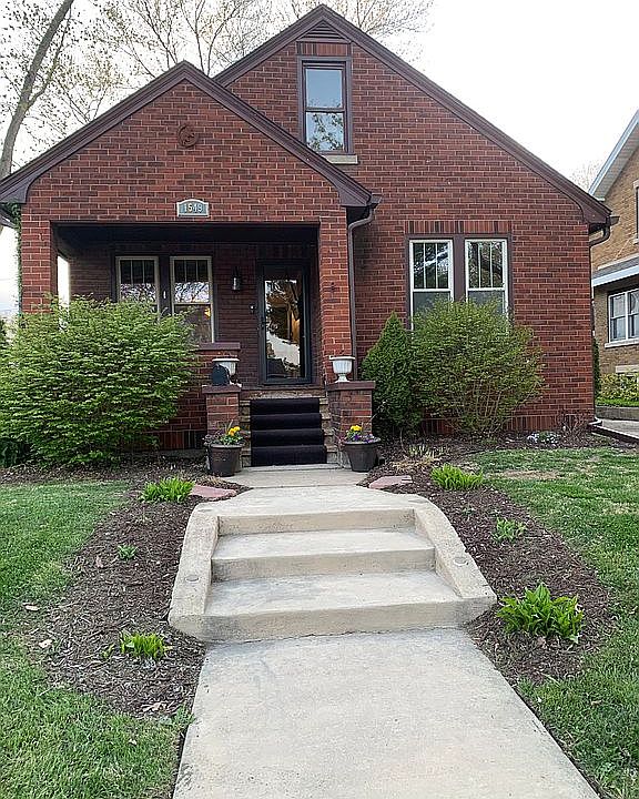1st image of 1549 Saint Vincent Ave