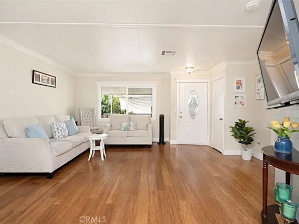 24922 Muirlands Blvd Trailer 126, Lake Forest, CA 92630