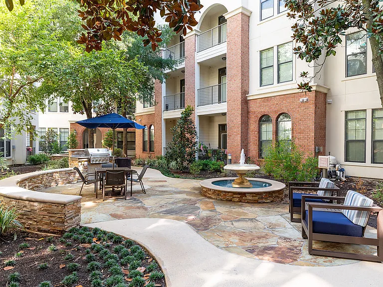 Braeswood Place — Photo 8