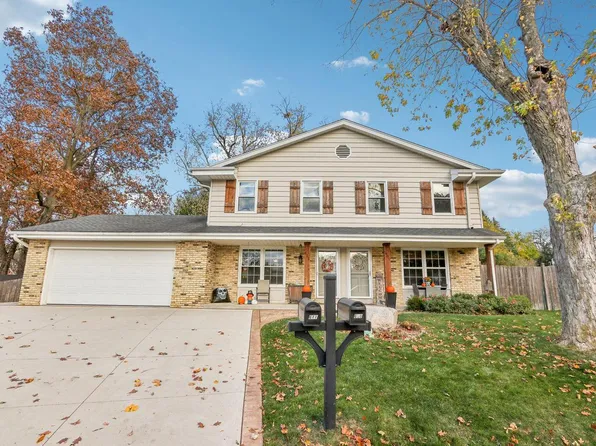 609 Grove STREET #611, Waukesha, WI 53186