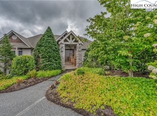525 Craggy Pointe #10B, Banner Elk, NC 28604