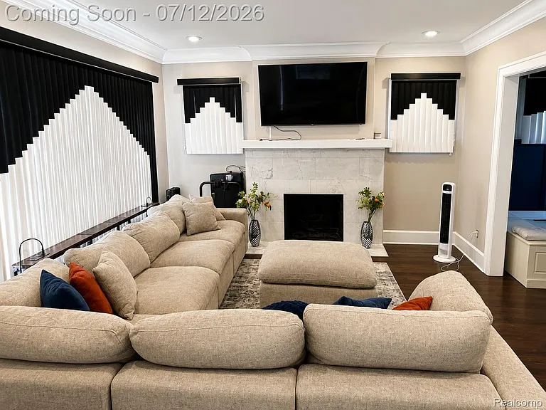7336 Kipling St — Photo 3
