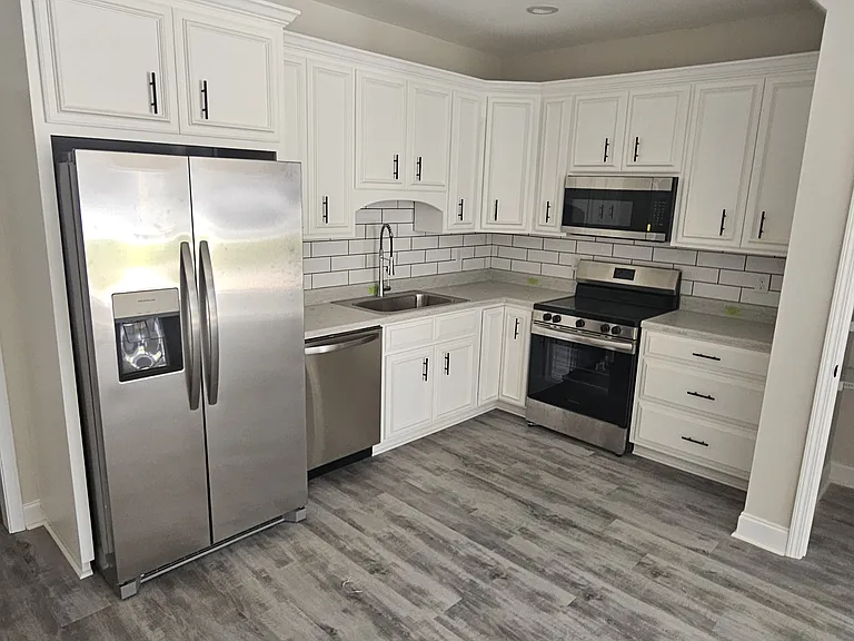 109 acacia kitchen_12132024