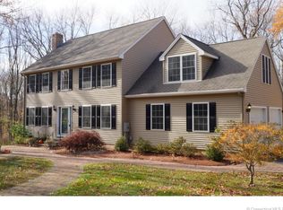 59 Bourbon St, South Windsor, CT 06074