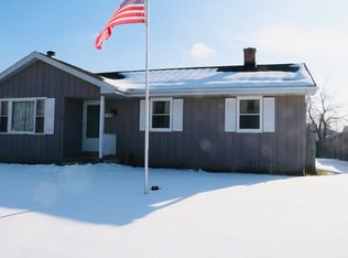 1311 Macarthur Dr, Waukegan, IL
