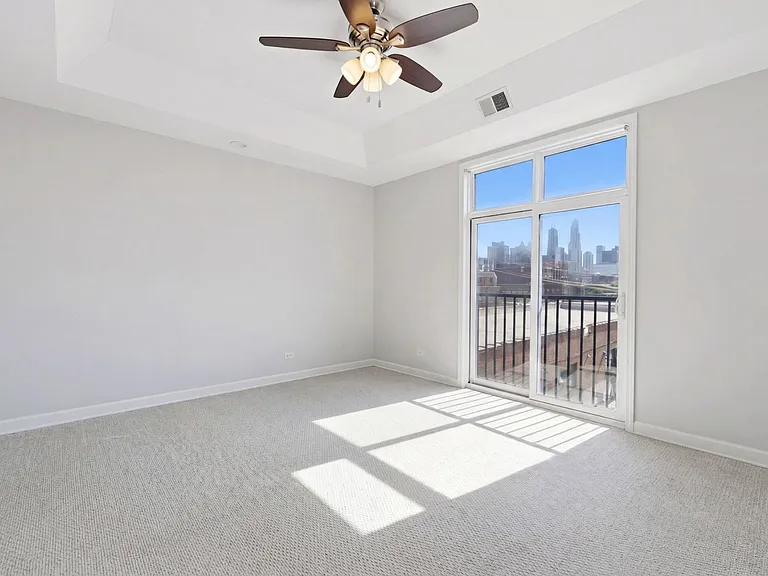 812 W Hubbard St #4 — Photo 3