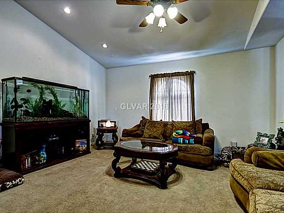 3rd image of 7156 W Deer Springs Way