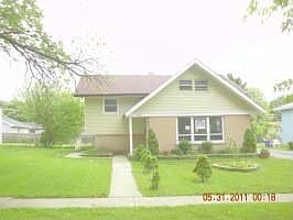 1st image of 1029 Allen Ave