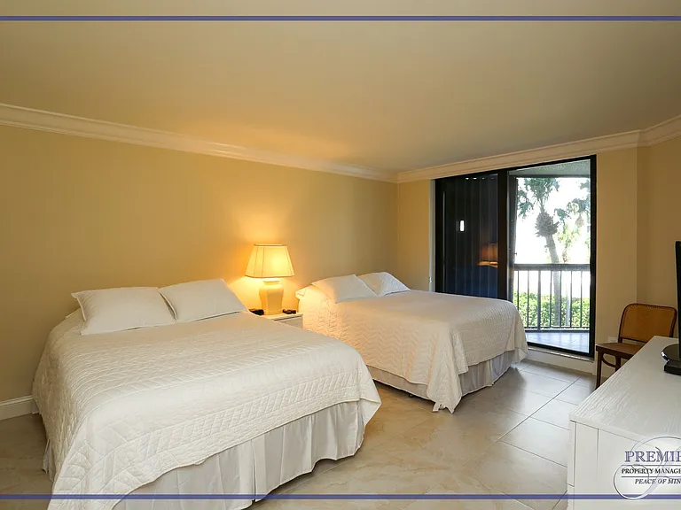 4551 Gulf Shore Blvd N #301 — Photo 28