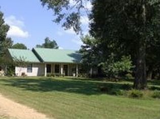 125 Bowyer Ln, Many, LA 71449