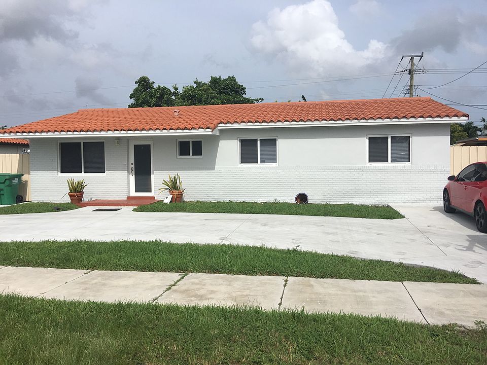 1st image of 6011 SW 109th Ave