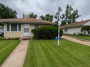 26 W 141st St, Dixmoor, IL 60426