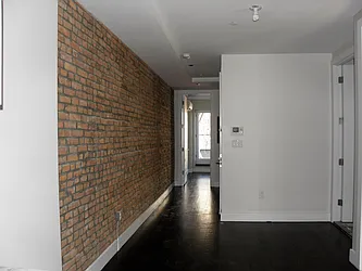 Rented by Lilia Anastasiadis, LREB