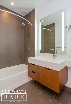 Rented by NY Casa Group | media 4