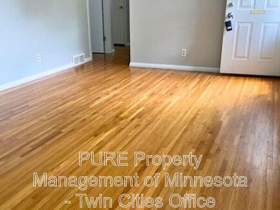 2nd image of 526 Otis Ave