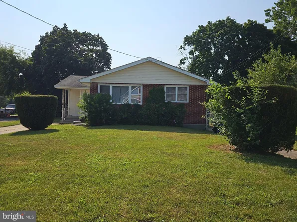 308 Keasbey St, Salem, NJ 08079