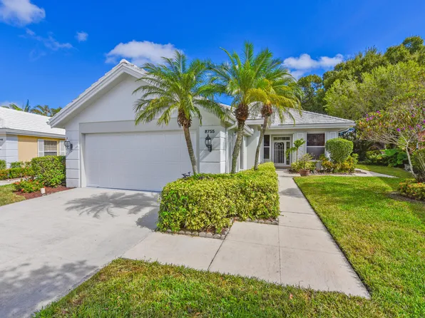 8755 Wakefield Drive, Palm Beach Gardens, FL 33410