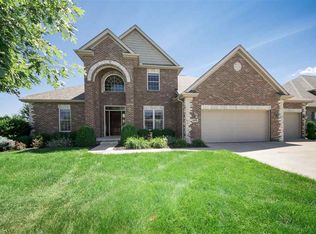 6808 N Basket Oak Dr, Edwards, IL 61528