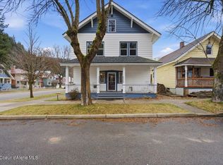 303 3rd St, Wallace, ID 83873