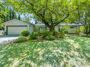 1075 Sharon Way, Eugene, OR 97401