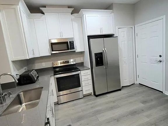 Large kitchen.