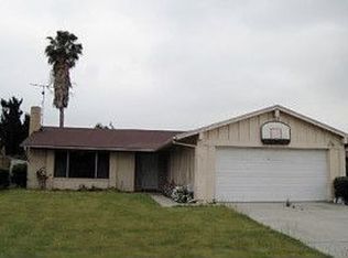 25885 Amapolas St, Loma Linda, CA 92354