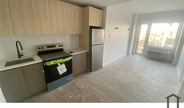 2103 Union St #4J — Photo 3