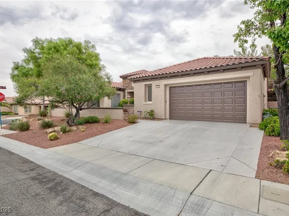 2120 Twin Falls Dr, Henderson, NV 89044