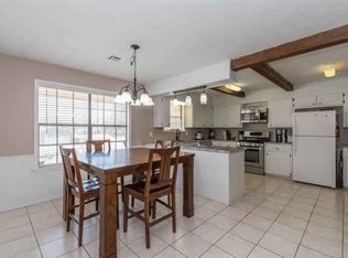 1524 Manor Dr, Bartlesville, OK 74006