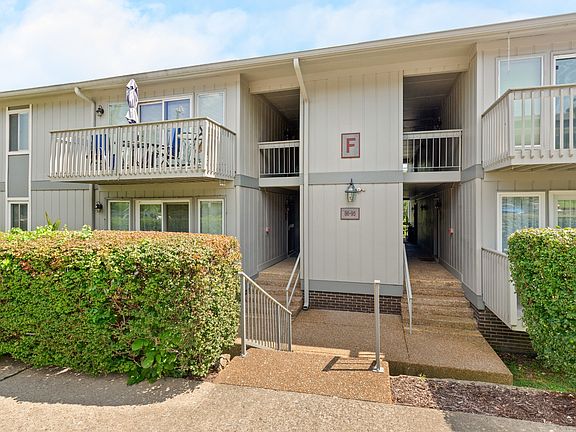 2nd image of 21 Vaughns Gap Rd APT 91