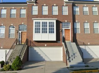 43058 Shadow Ter, Leesburg, VA 20176