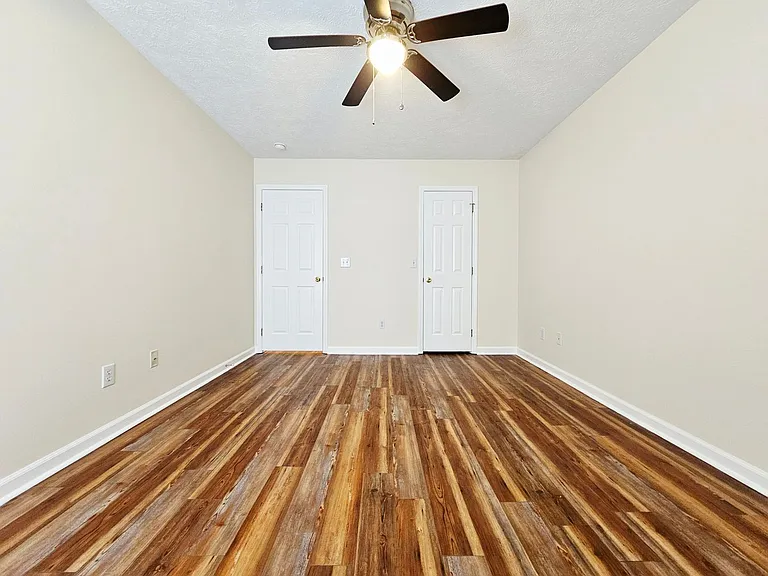 310 Buckeye Dr — Photo 11